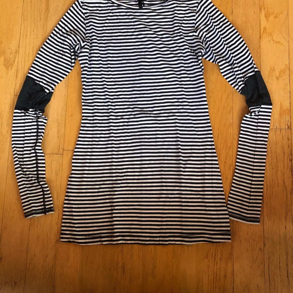 Lululemon long sleeve top